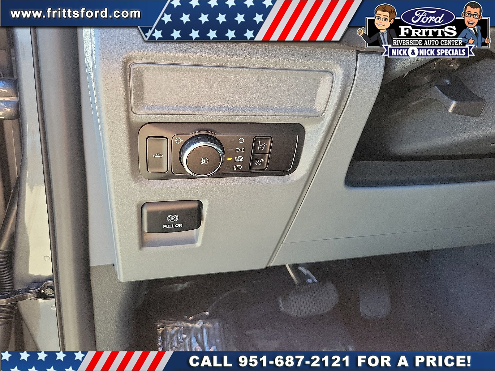 New 2026 Carbonized Gray Metallic Ford XLT image 13