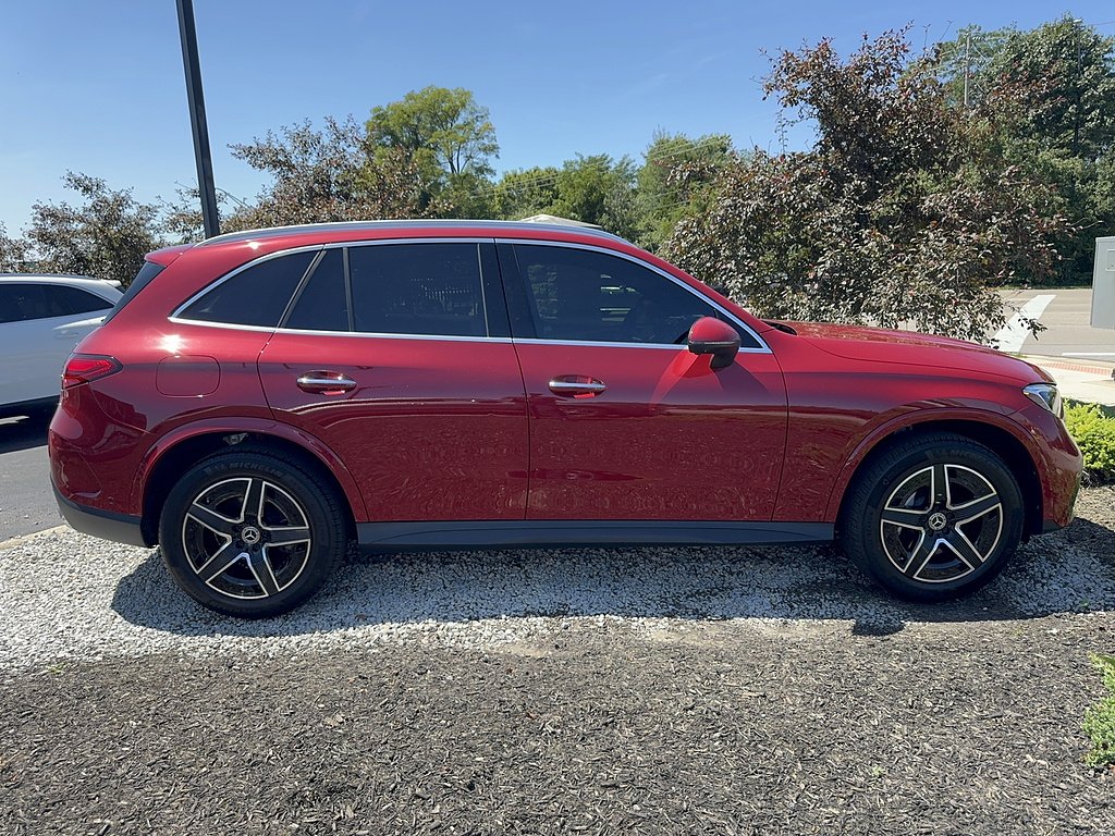 Certified Used 2024 MANUFAKTUR Patagonia Red Metallic Mercedes-Benz GLC 300 4MATIC® image 4