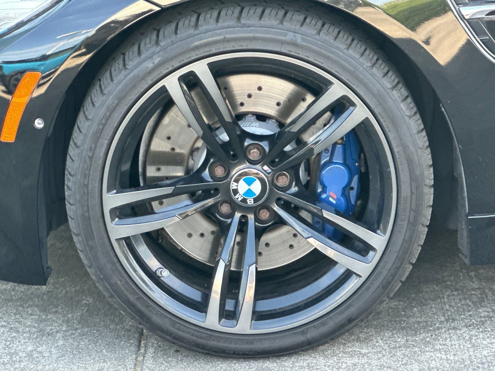 Used 2015 Black Sapphire Metallic BMW Base image 21