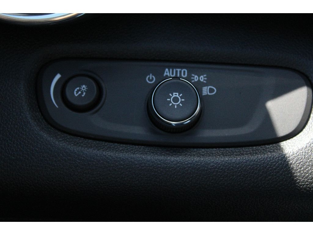 2026 Chevrolet Trax Activ - Photo 19