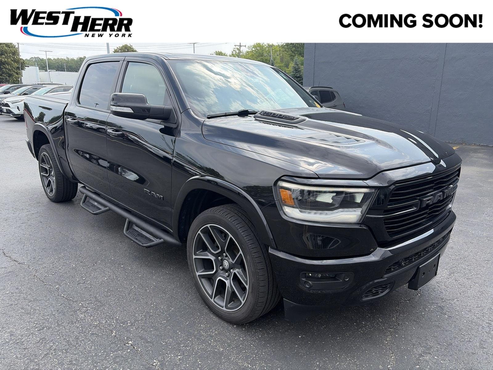 Used 2019 Diamond Black Crystal Pearlcoat Ram Laramie image 1