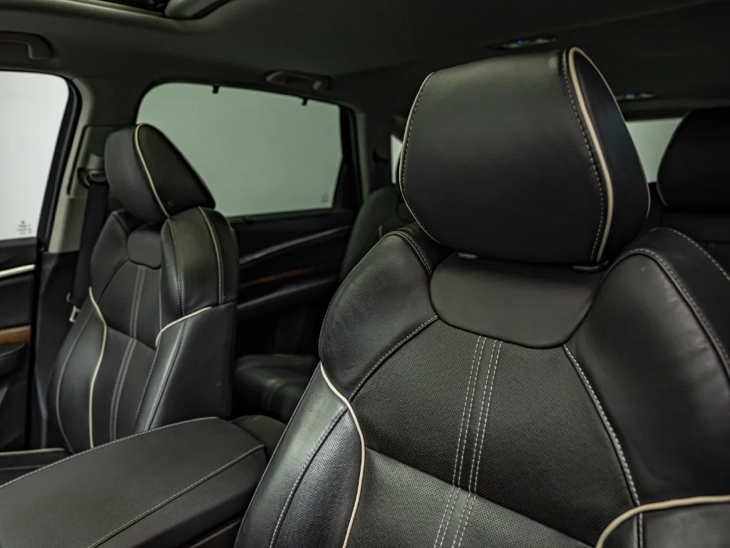 Used 2017 Black Acura 3.5L image 32