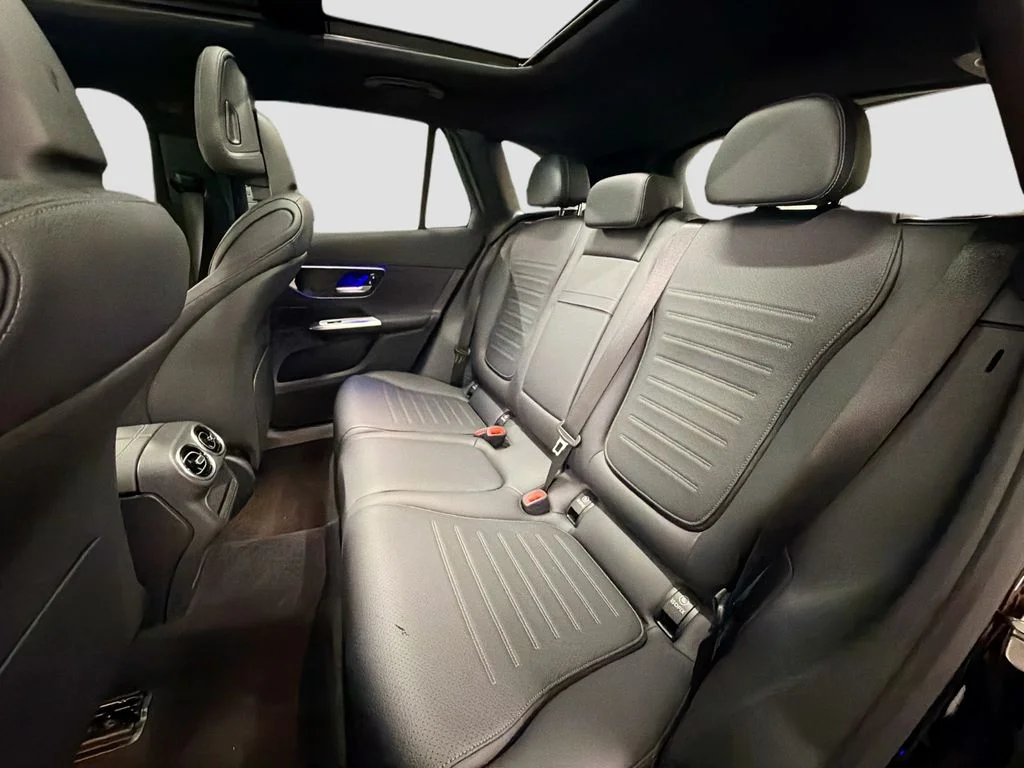 Certified Used 2026 Black Mercedes-Benz GLC 300 image 25