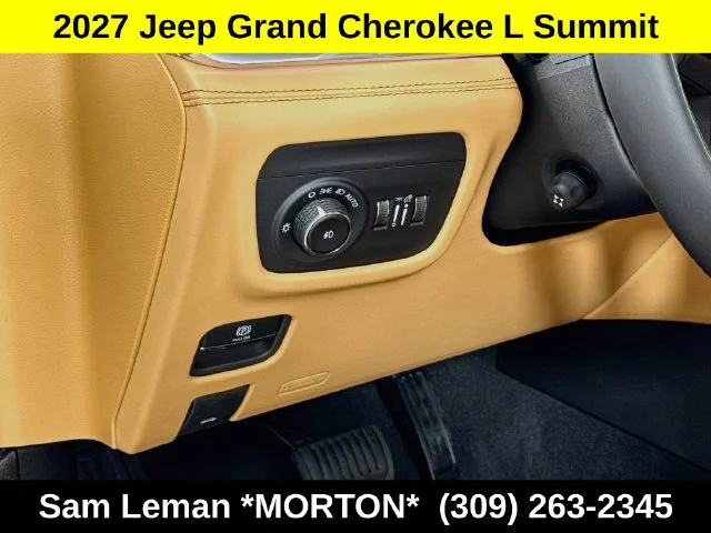 New 2027 White/off-white Jeep Summit image 10