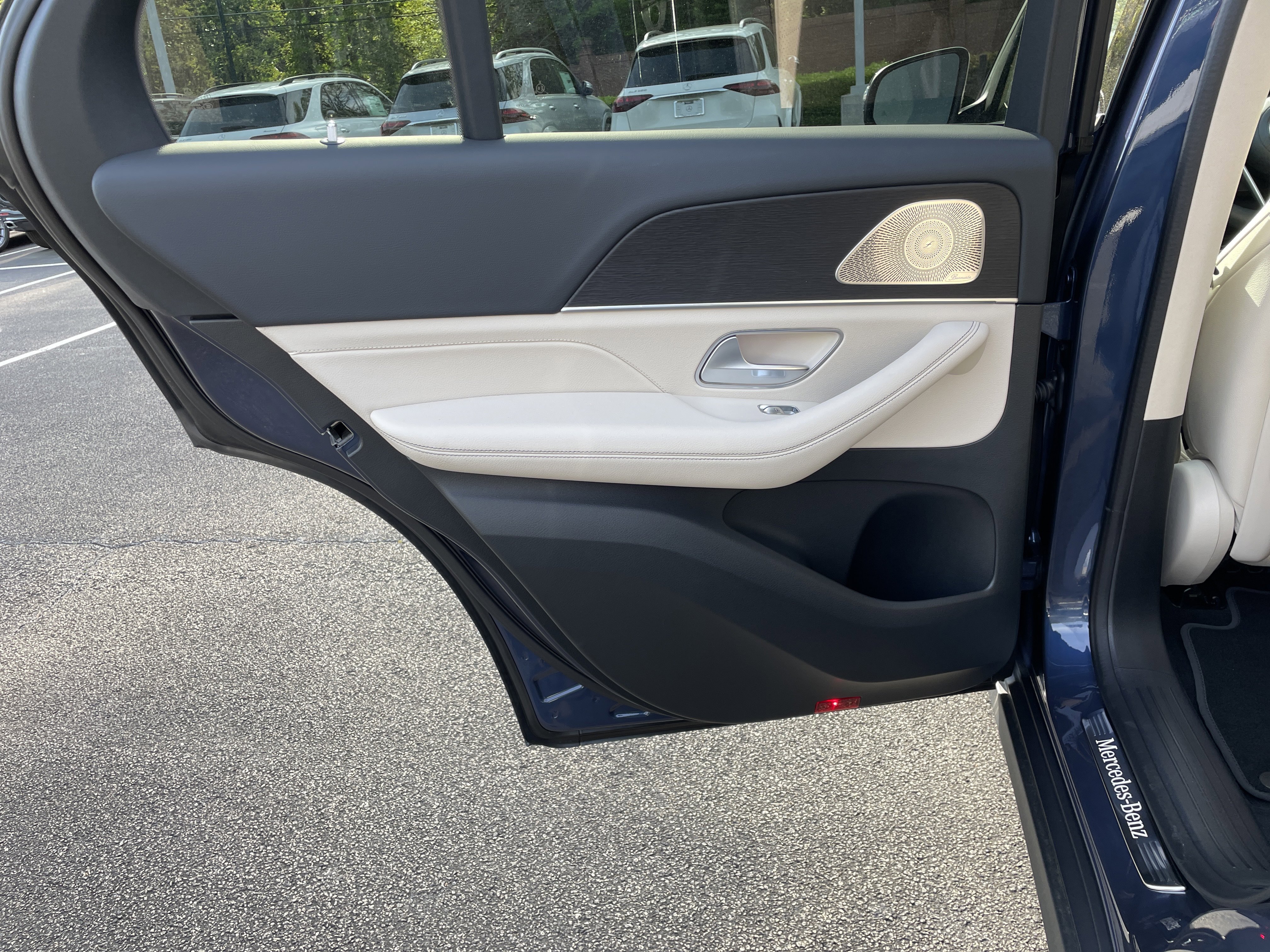 New 2026 Twilight Blue Metallic Mercedes-Benz GLE 350 4MATIC® SUV image 34