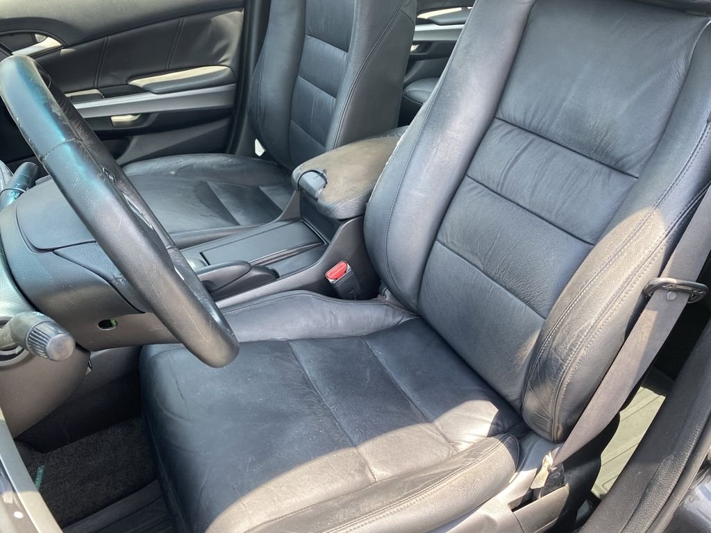 2010 Honda Accord EX-L - Photo 11