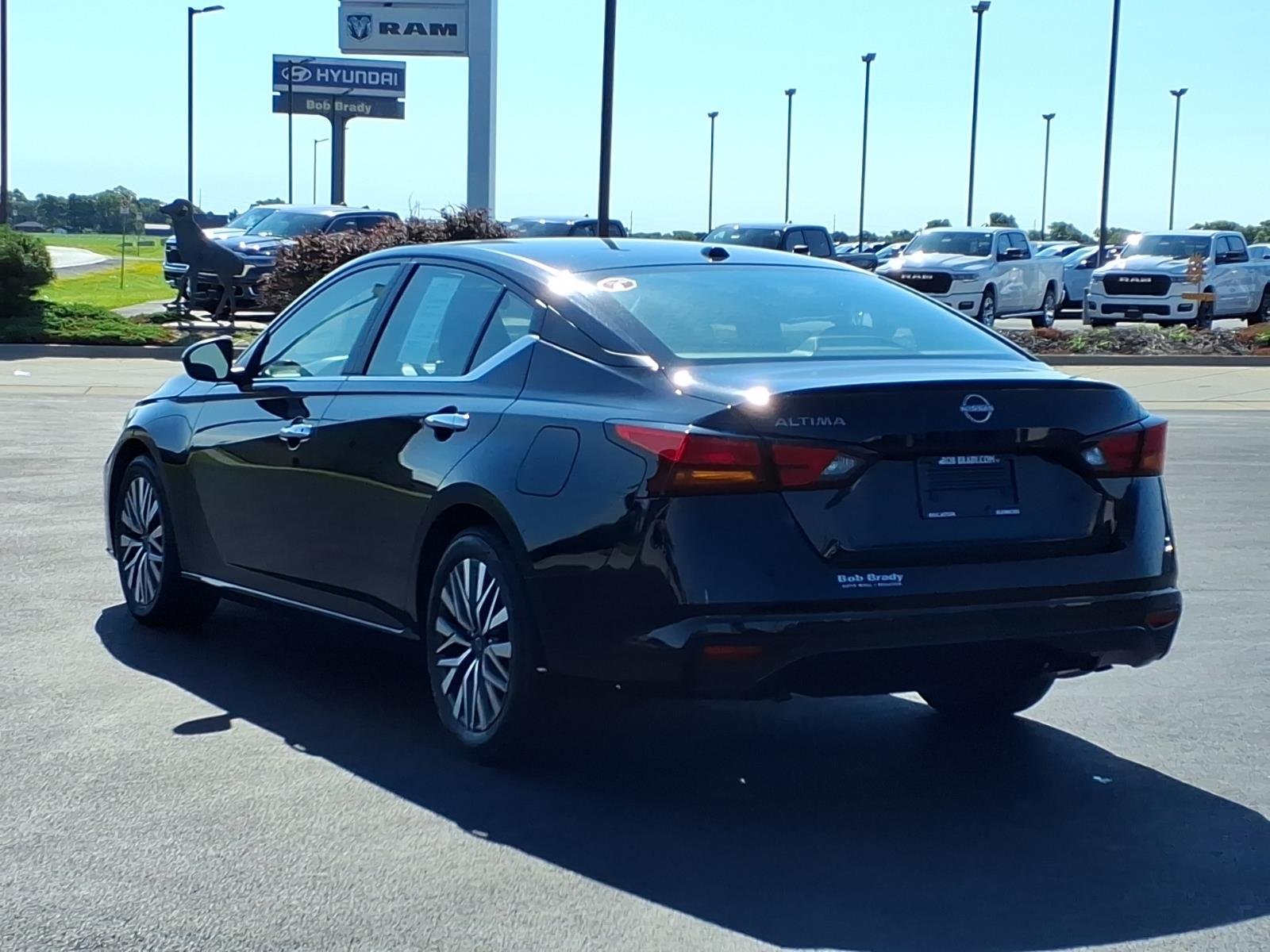 Used 2025 Black Nissan SV image 12