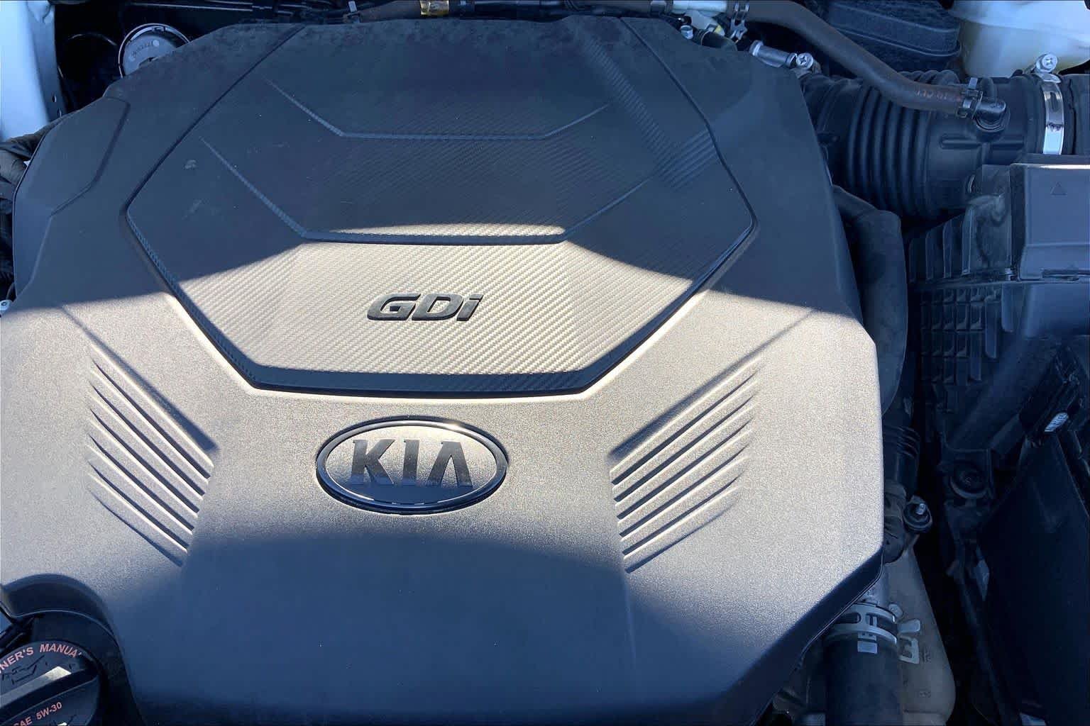 Used 2021 Glacial White Pearl Kia SX image 33