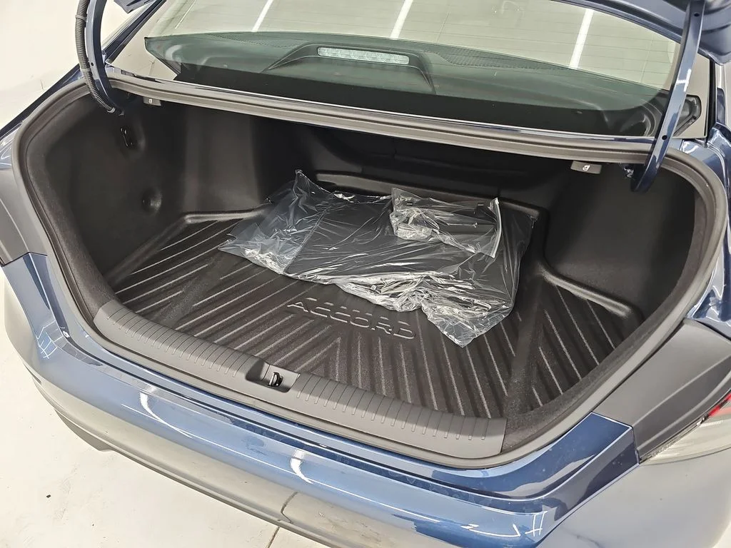 New 2026 Canyon River Blue Metallic Honda SE image 16