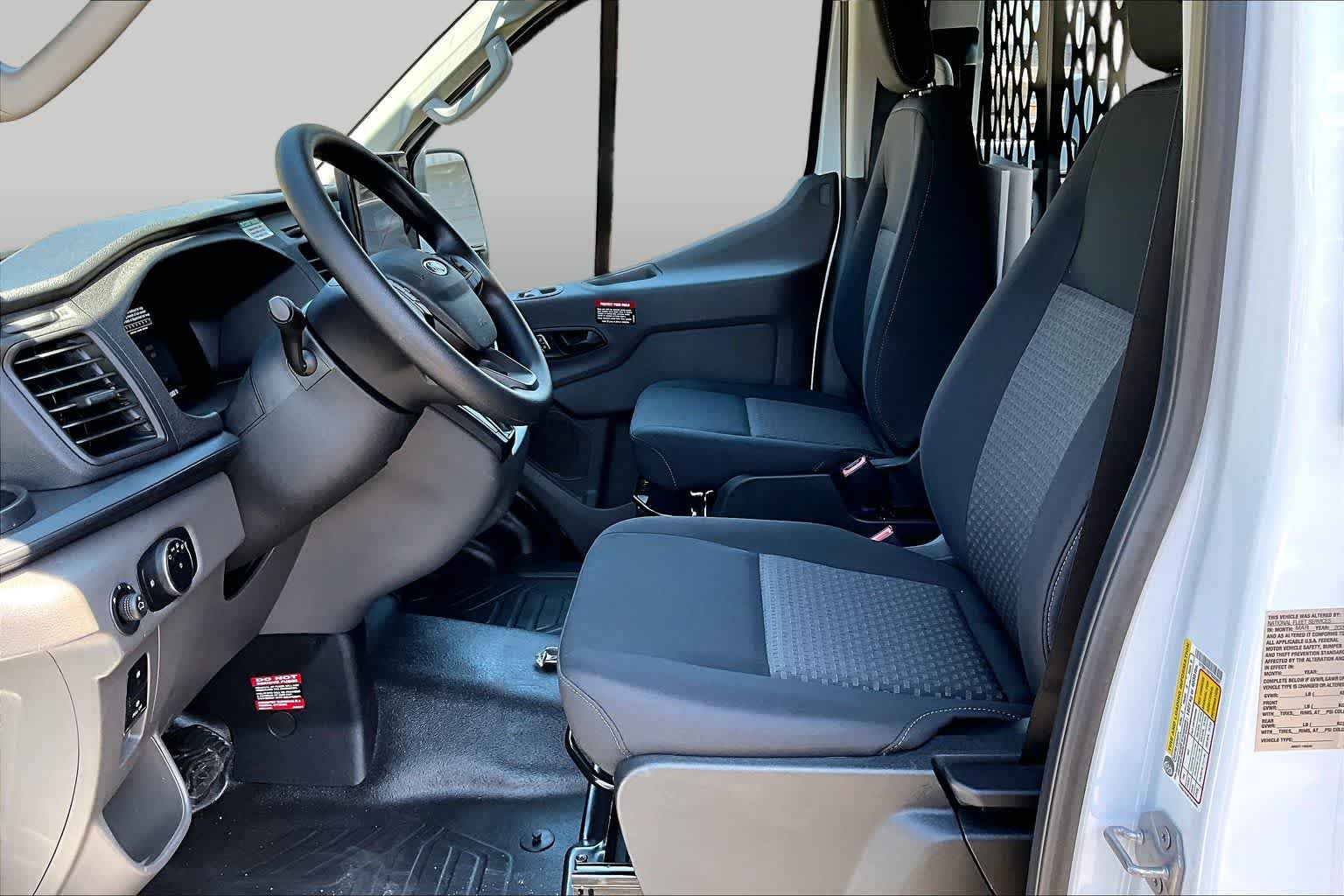 Pre-Owned 2026 Ford Transit Cargo Van