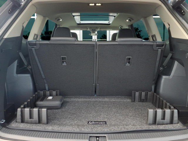 New 2026 Pure Gray Volkswagen SE w/Technology 4M image 7