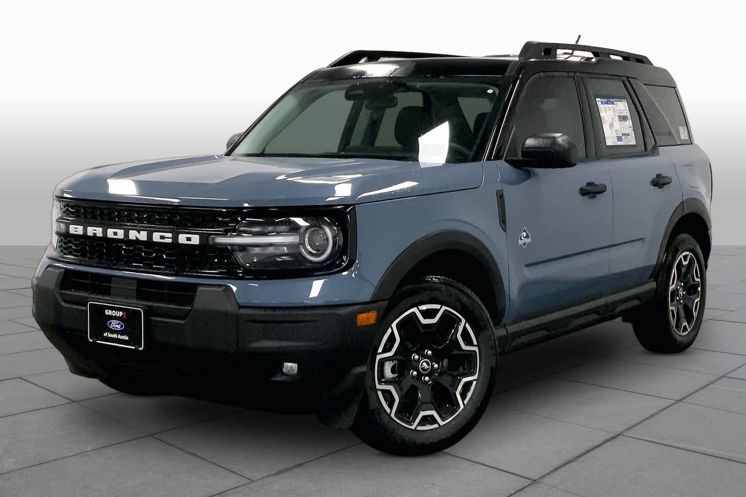 New 2026 Azure Gray Metallic Tri-Coat Ford Outer Banks® image 22