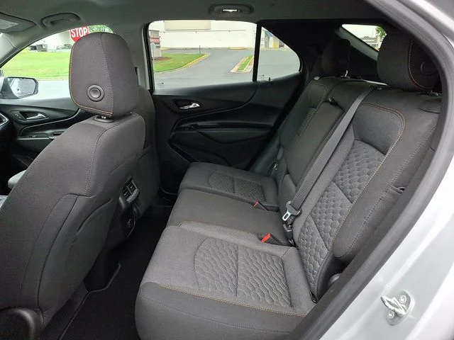 Used 2018 Silver Chevrolet LT image 10