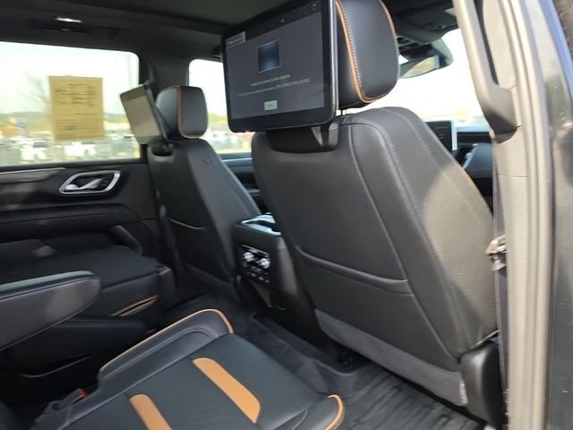 2024 GMC Yukon AT4 - Photo 32