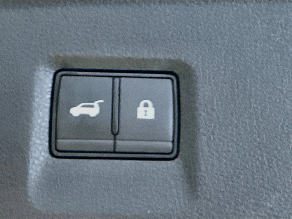Certified Used 2027 Gray INFINITI LUXE image 36