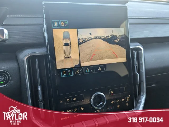 Used 2025 White GMC Elevation image 23