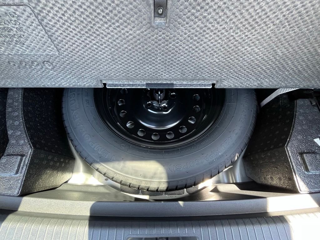 New 2026 Silver Volkswagen 2.0T SE image 27