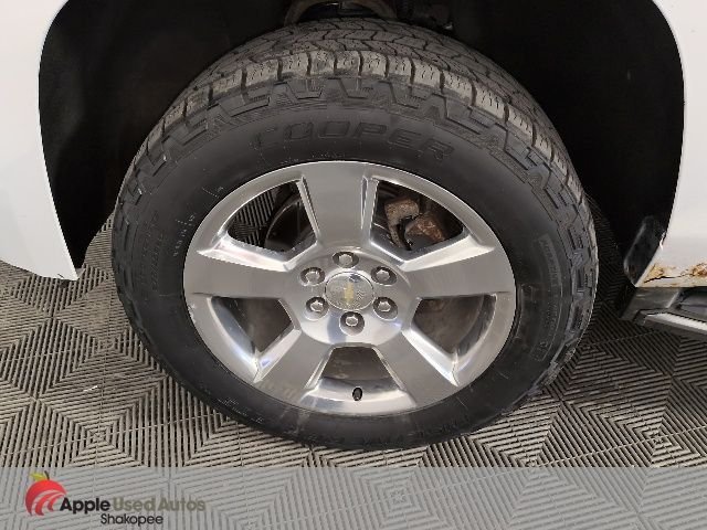 Used 2016 White Chevrolet LTZ image 59