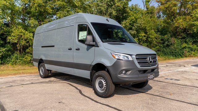 2025 Mercedes-Benz Sprinter Cargo Van Cargo 170 WB