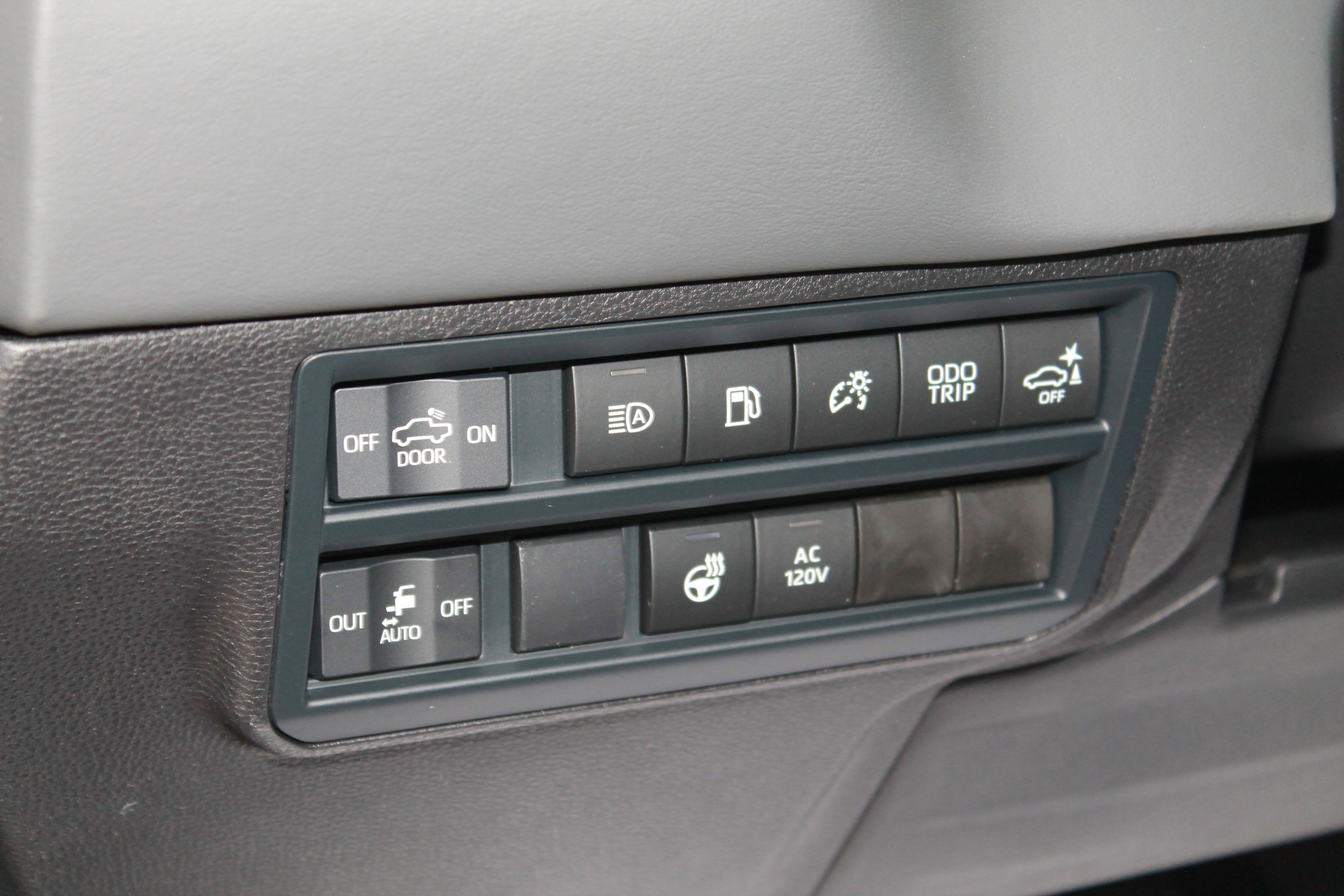 2026 Toyota Tundra Capstone - Photo 28