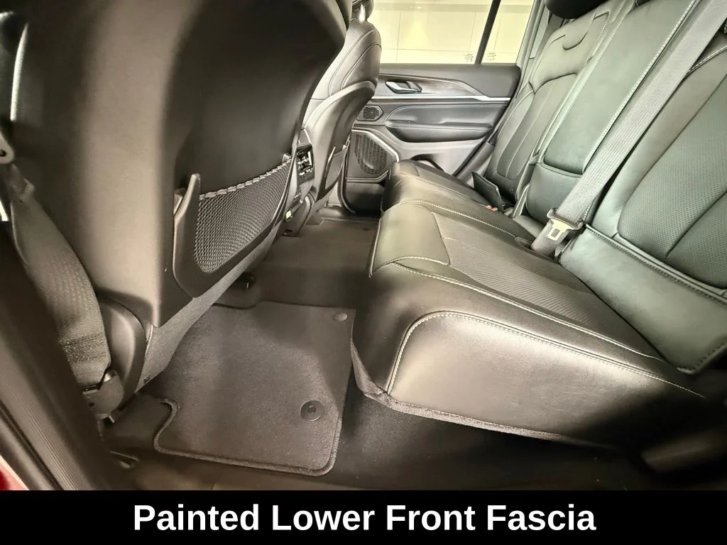 New 2026 Velvet Red Pearl-Coat Exterior Paint Jeep Limited Reserve image 26