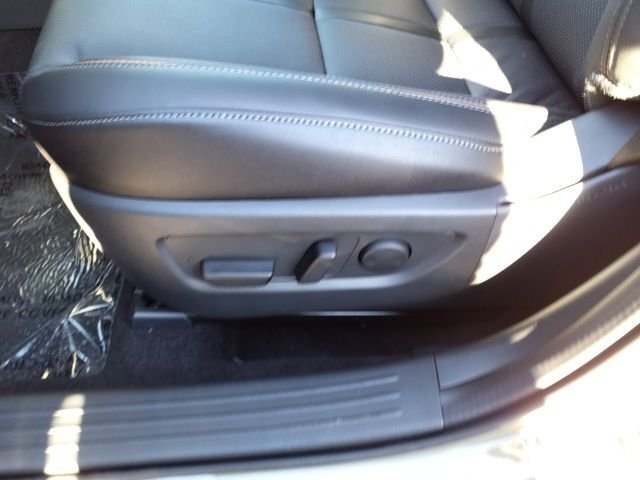 New 2026 Zircon Sand Metallic Mazda 2.5 Turbo AWD image 12