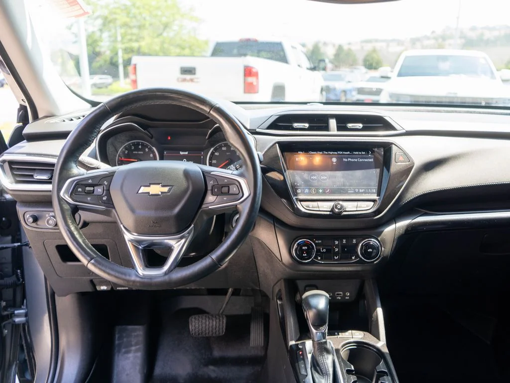 Used 2022 Gray Chevrolet LT image 14