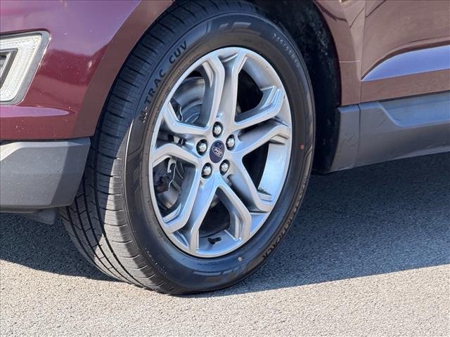 Used 2018 Burgundy Velvet Metallic Tinted Clearcoat Ford Titanium image 26