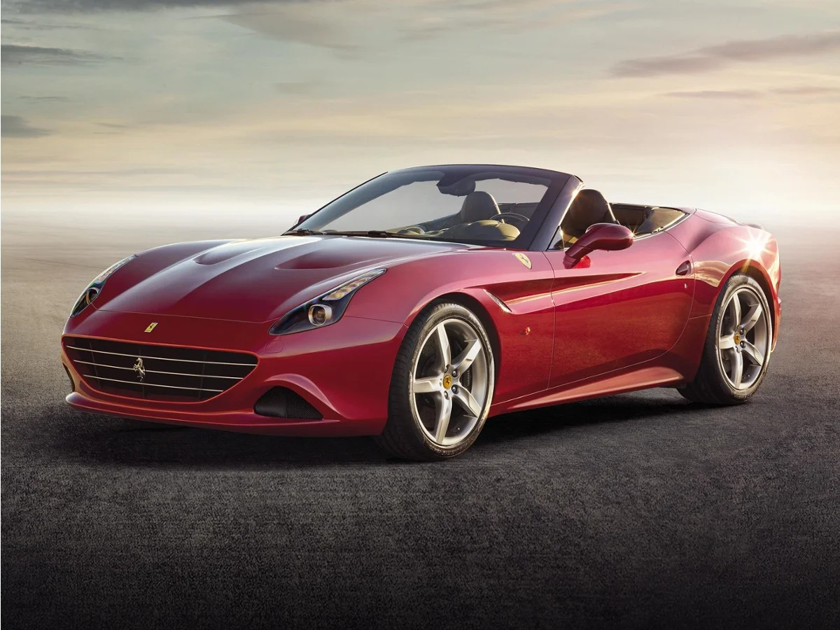 2015 Ferrari California -'s photo