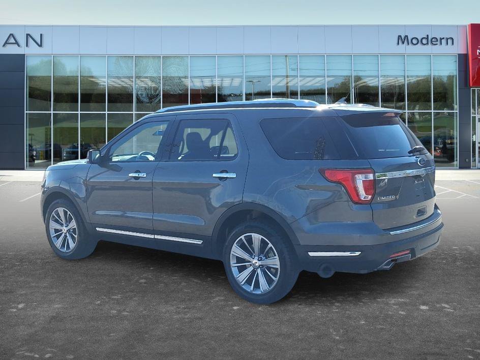 Used 2019 Magnetic Metallic Ford Limited image 6