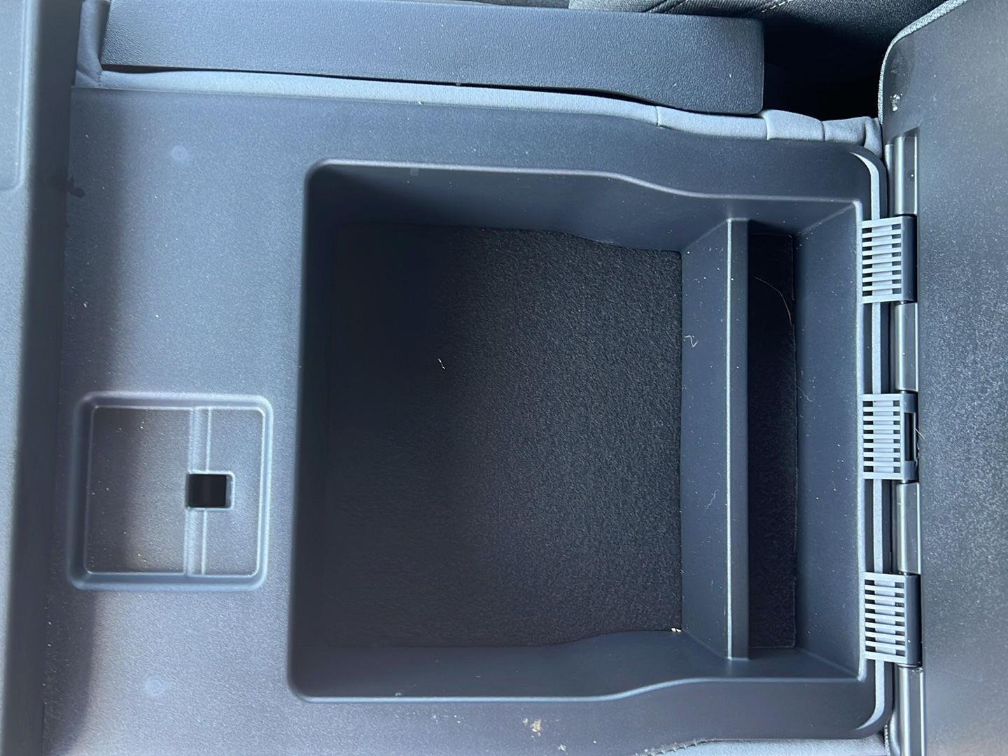 Used 2025 Agate Black Ford XLT image 16