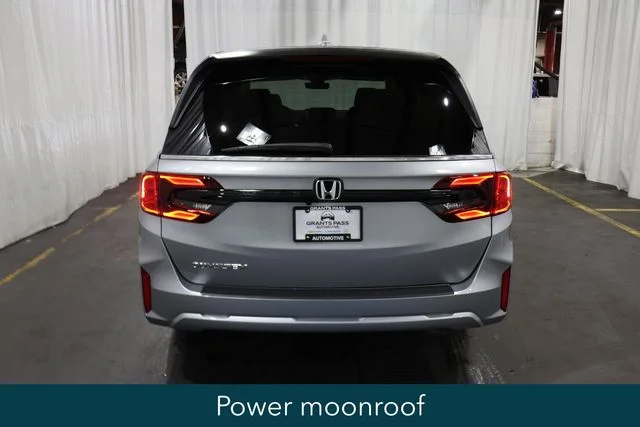 New 2026 Solar Silver Metallic Honda EX-L image 4