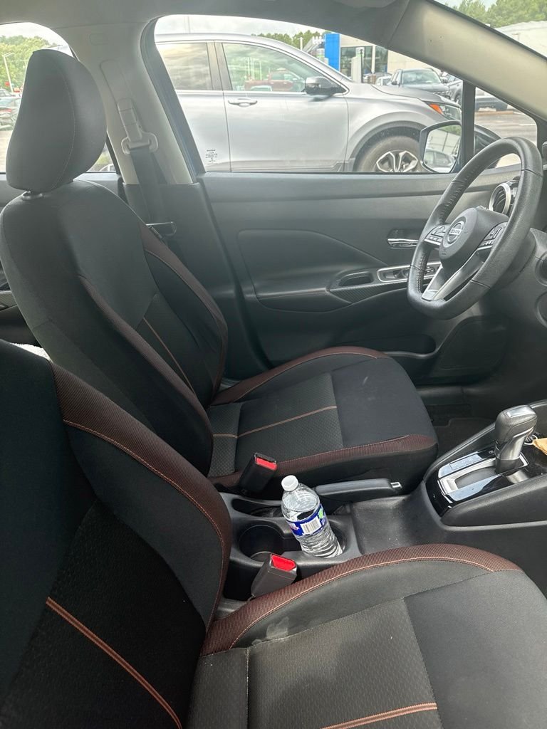 Used 2022 Blue Nissan 1.6 SR image 17