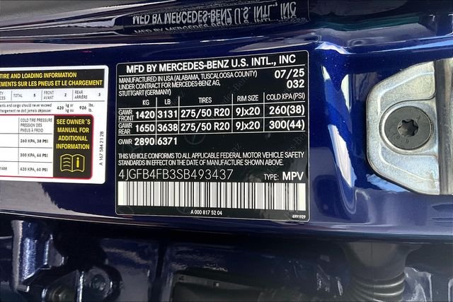 Used 2025 Blue Mercedes-Benz GLE 350 image 9