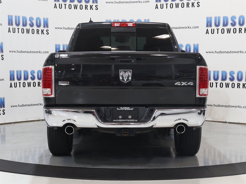 2017 Ram 1500 Laramie photo 2