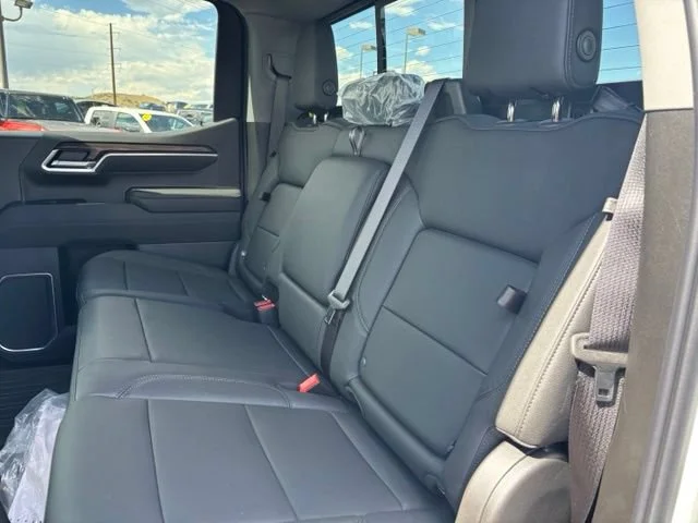 New 2026 Summit White GMC SLT image 18
