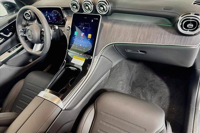 New 2026 Polar White Mercedes-Benz GLC 300 image 57