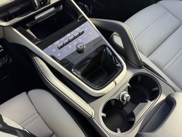 Used 2024  Porsche S image 24