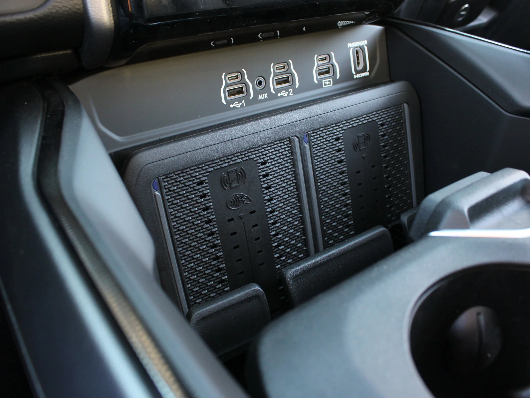 New 2026 Black RAM Sport* image 23