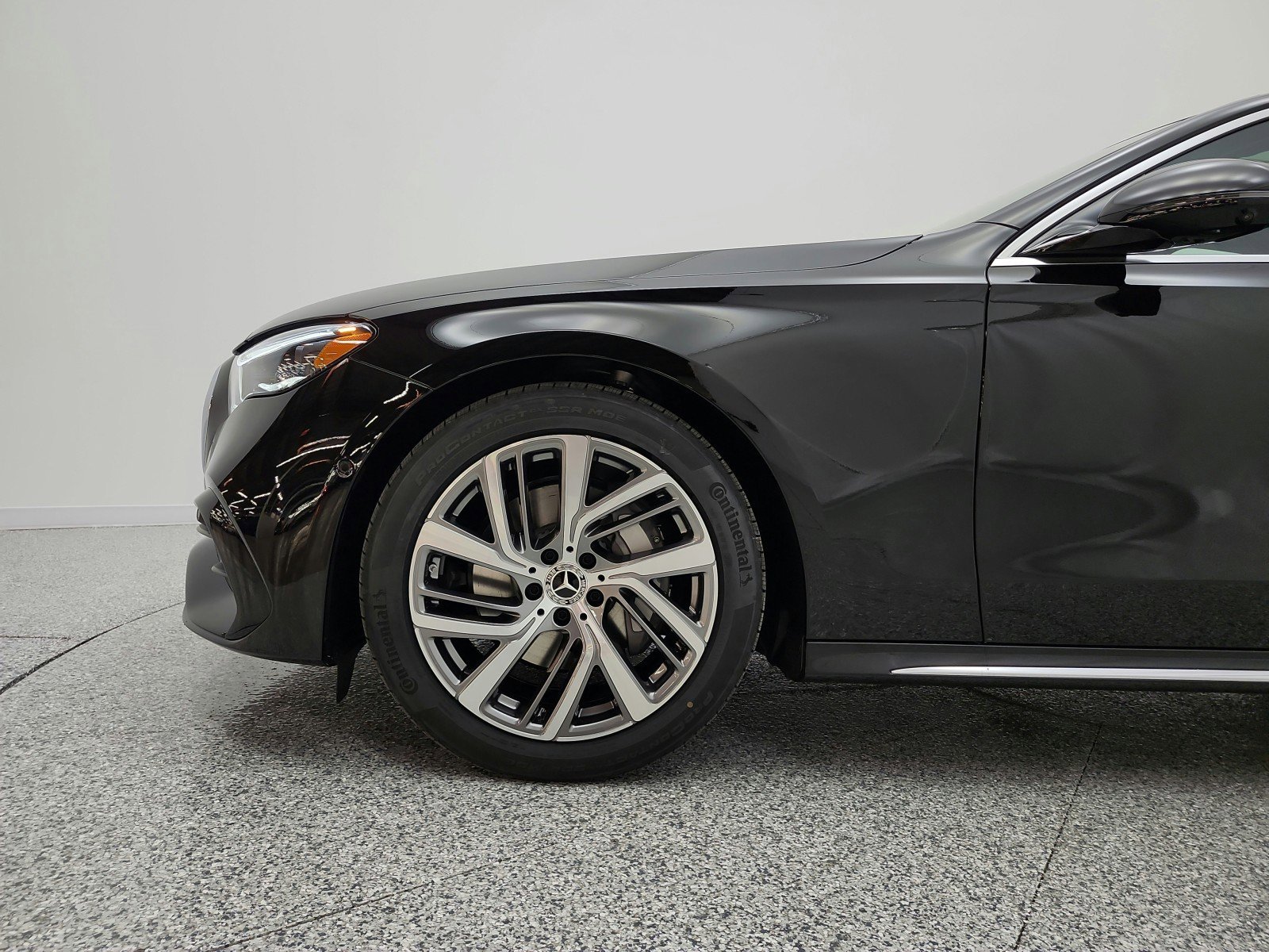 New 2026 Black Mercedes-Benz E 350 RWD Sedan image 44