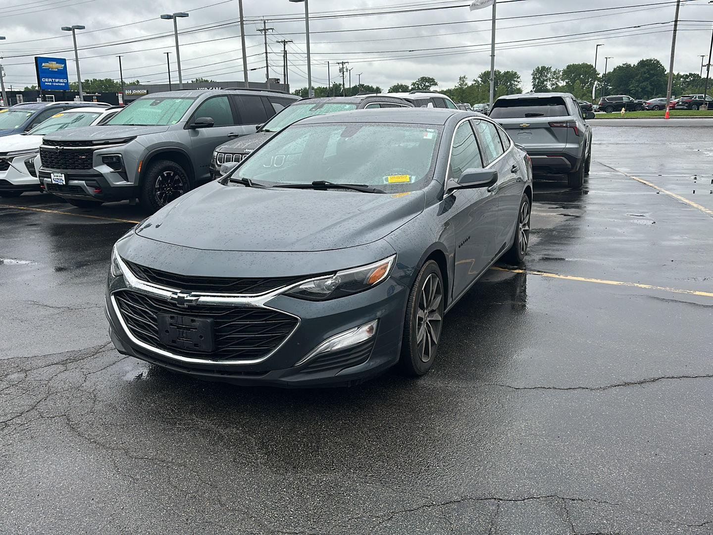 Used 2020 SHADOW GRAY METALLIC Chevrolet RS image 7