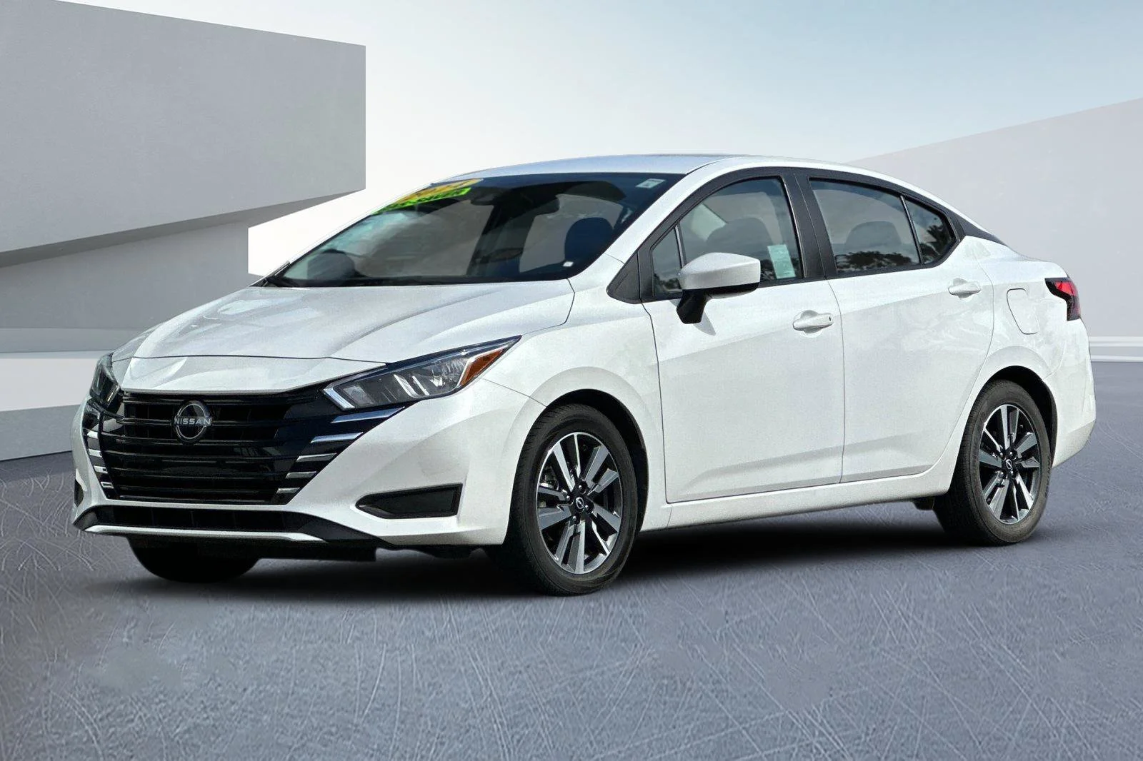 Used 2024 Aspen White Nissan 1.6 SV image 8