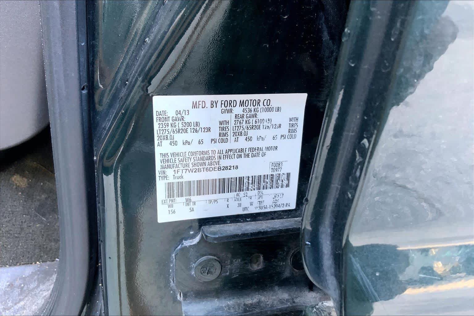 Used 2013 Green Gem Metallic Ford Lariat image 30