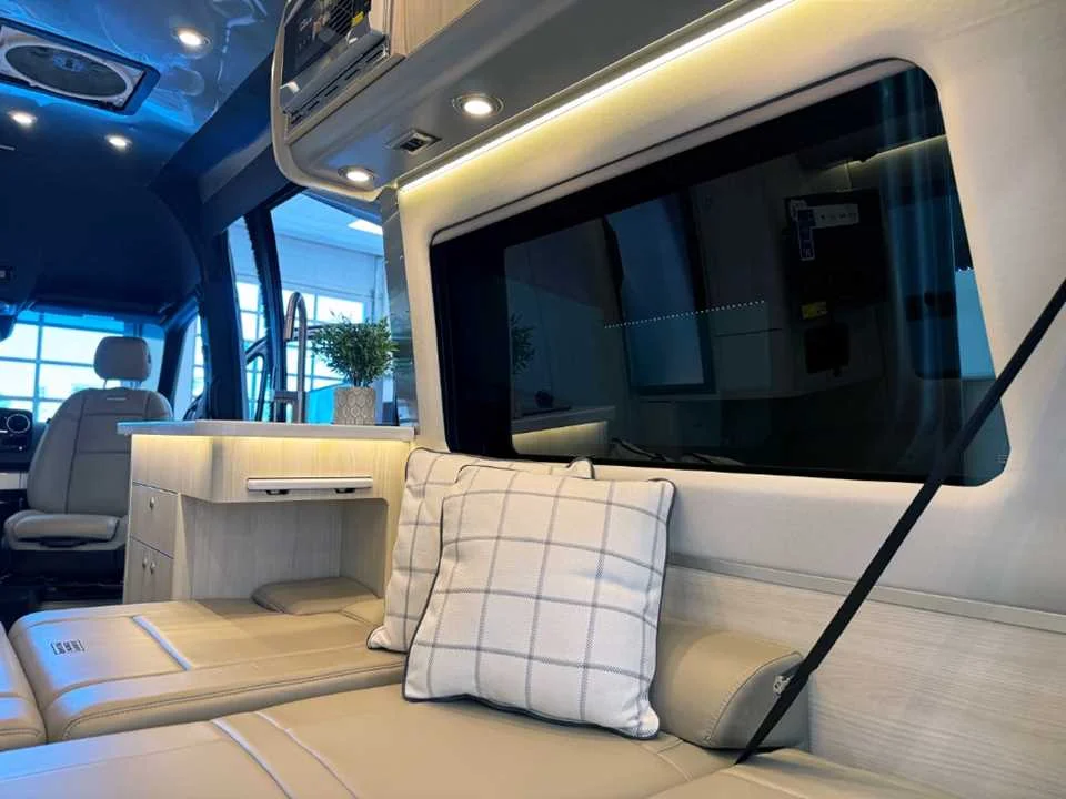 New 2026 SILVER AIRSTREAM  image 19