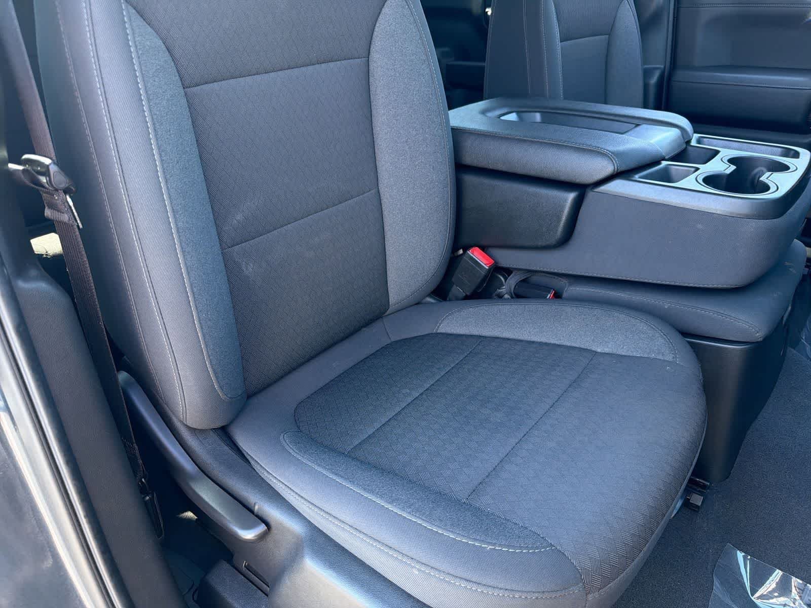 Used 2022 Shadow Gray Metallic Chevrolet LT image 22