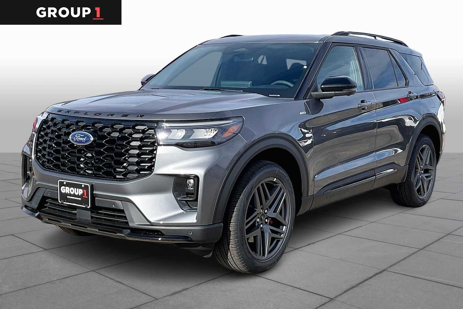 2026 Ford Explorer ST-LINE 4WD's photo