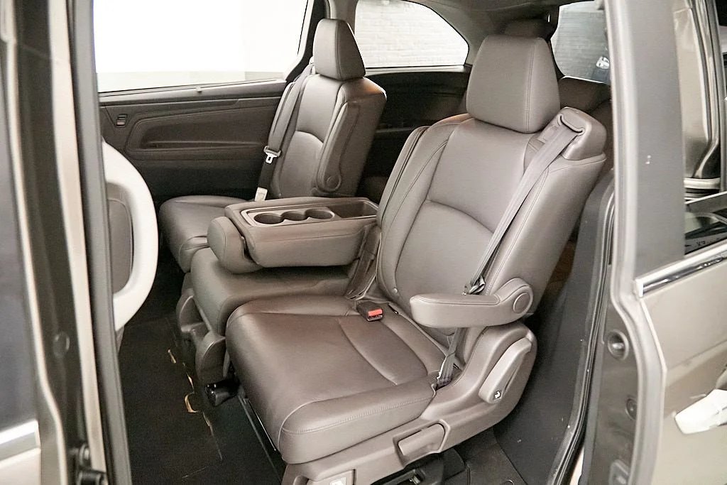 Used 2018 Gray Honda EX-L image 20