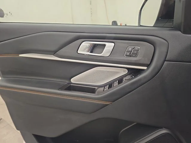 New 2026 Star White Metallic Tri-Coat Ford Tremor® image 42