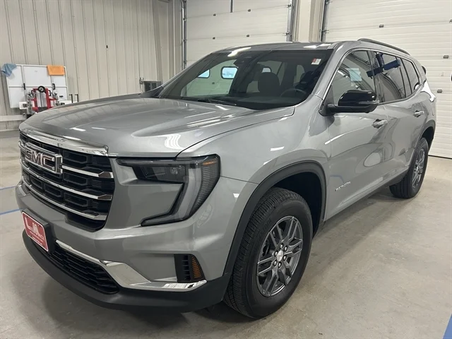 Used 2025 GRAY GMC FWD Elevation image 11
