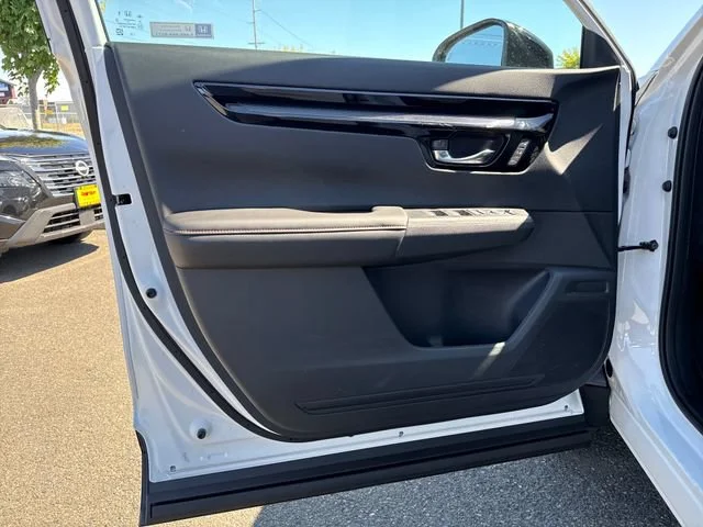 New 2026 Platinum White Pearl Honda Sport Touring image 16